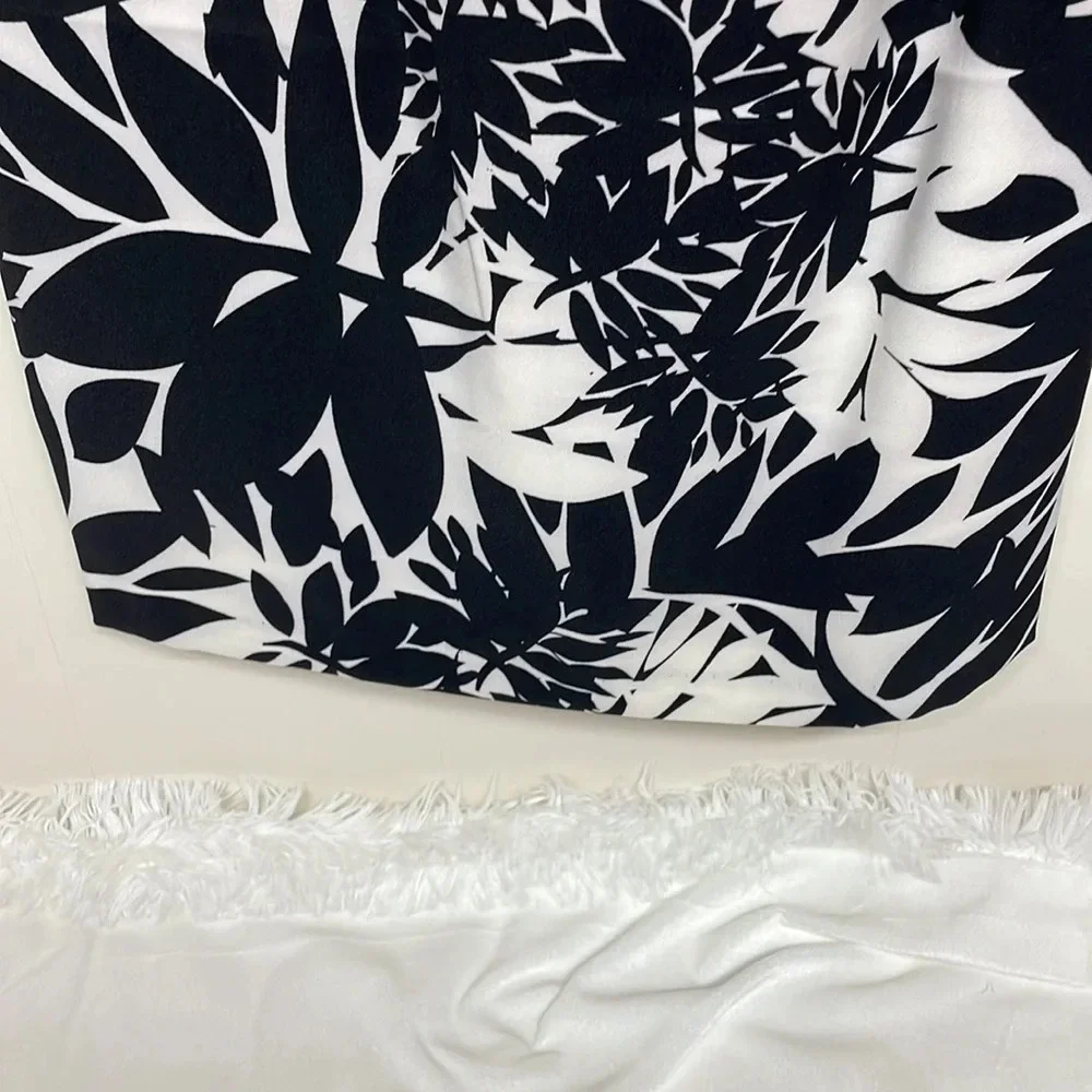 NWT Emma & Michele Floral Black and White Dress Sz 8 - Picture 5 of 8